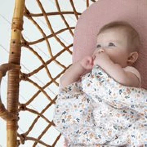 Bassinet blanket Spring Flowers