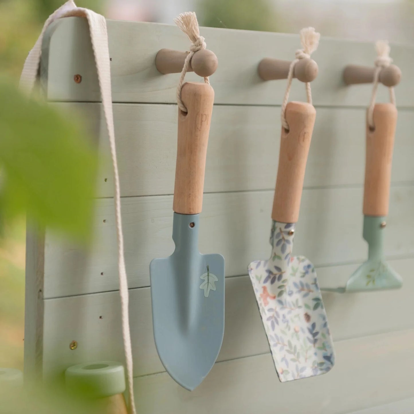 Oudoor Mud Kitchen