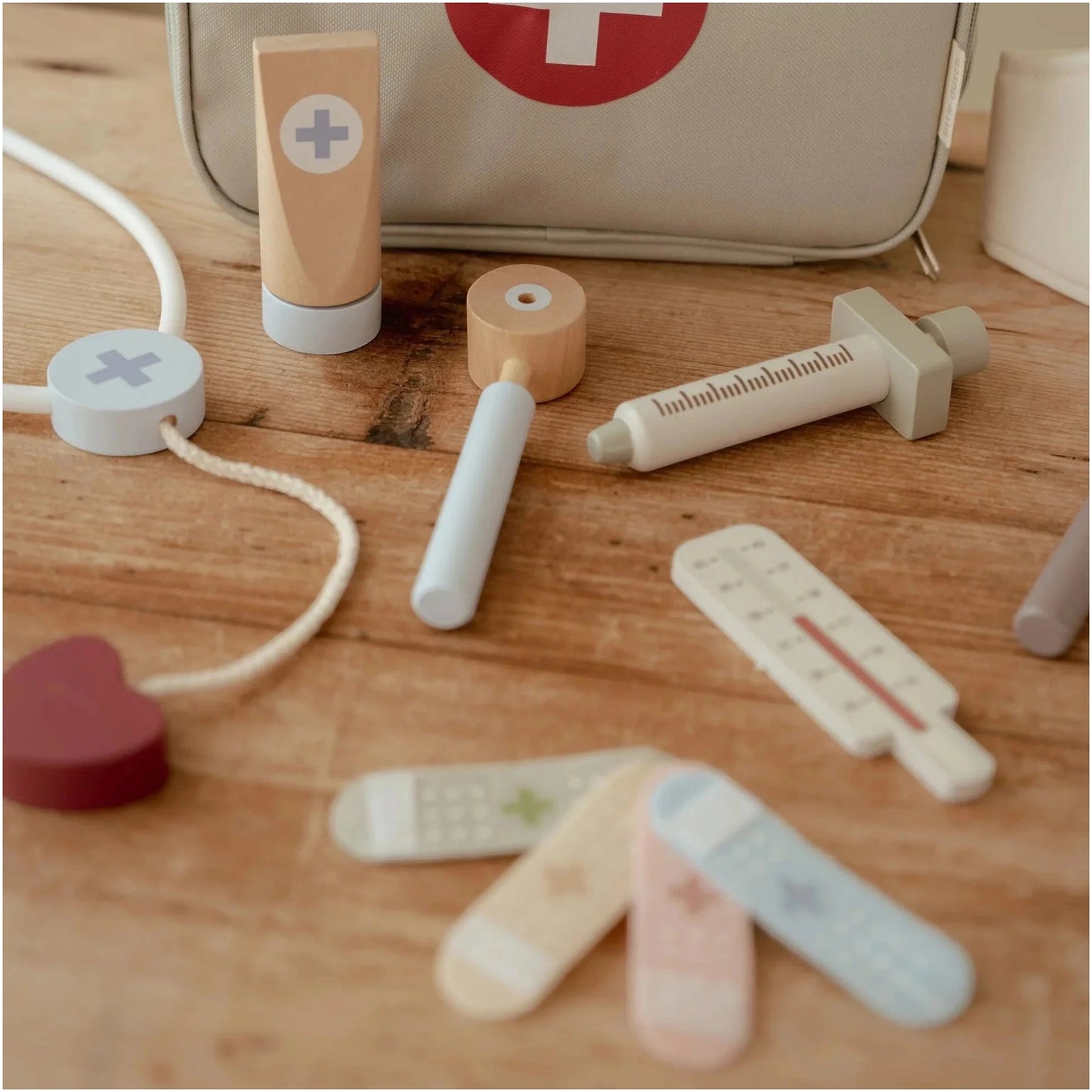 Doctor’s case with wooden tools