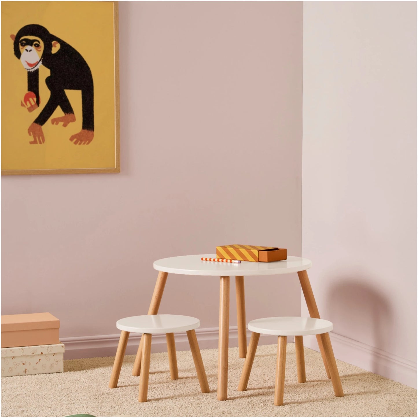 Stool and table set white
