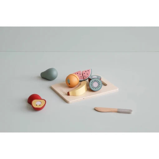 Wooden cutting fruits