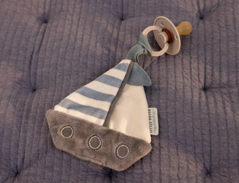 Pacifier Cloth Sailors Bay