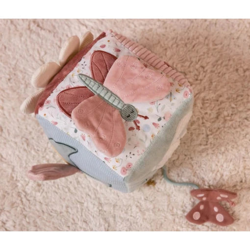 Activity cube Flowers & Butterflies