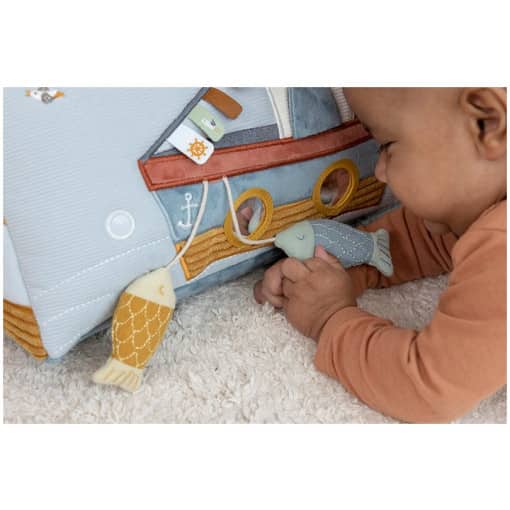 Baby Triangle Sailors Bay