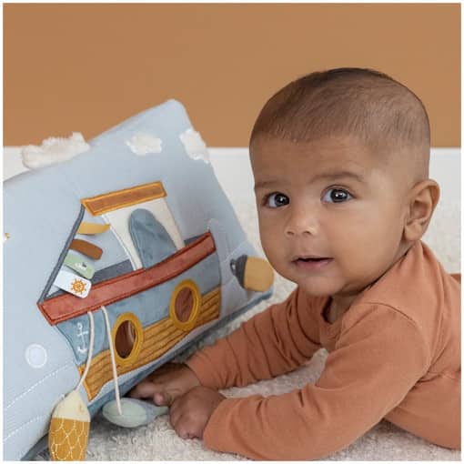 Baby Triangle Sailors Bay