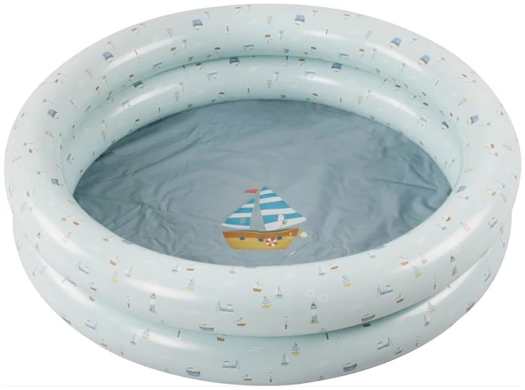 Sailors Bay inflatable pool