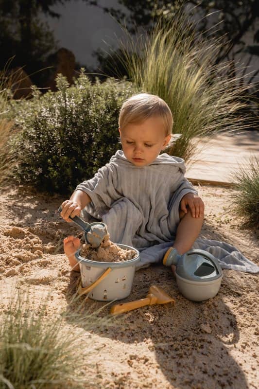 Beach Set Sailors Bay