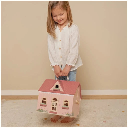 Wooden portable dollhouse