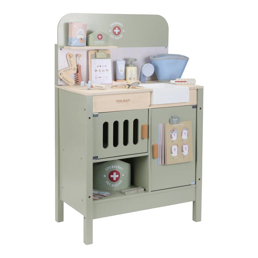 Wooden veterinary clinic