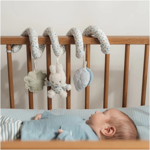 Miffy Activities spiral -Lucky Leaves