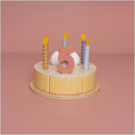 Wooden birthday cake Pink