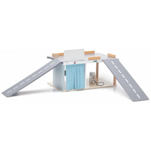 Repair shop, Car wash & Gas Station. 3 in one!