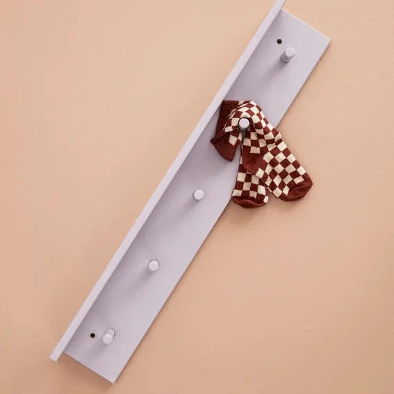 Kid’s shelf with hooks lilac