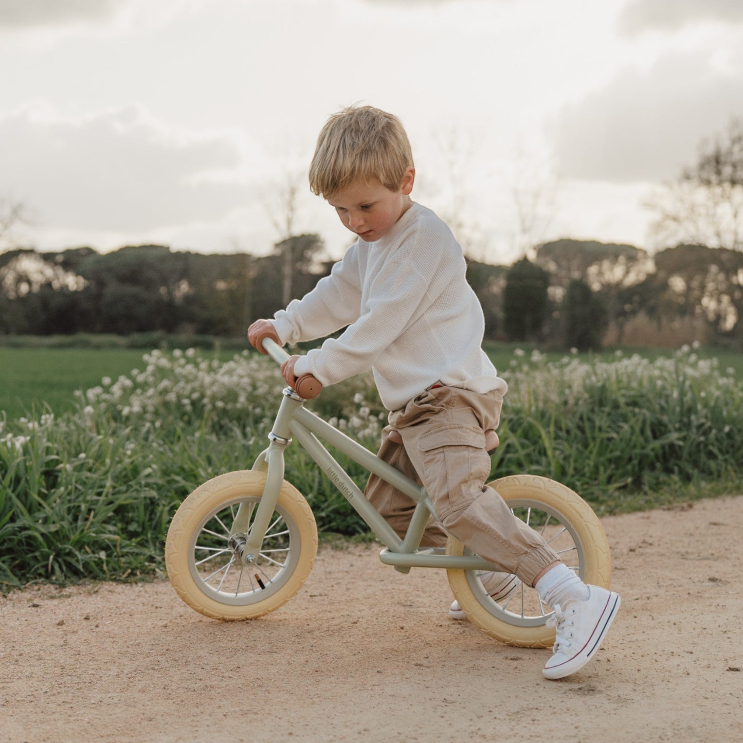 Metal balance bike Green matte