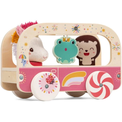 Magical wooden bus – Lena the Unicorn