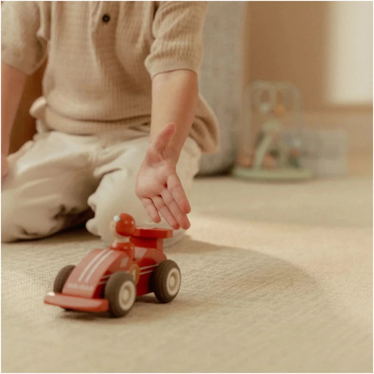 Pullback race cars