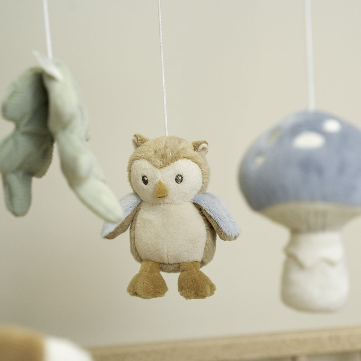 Forest Friends wooden bed mobile