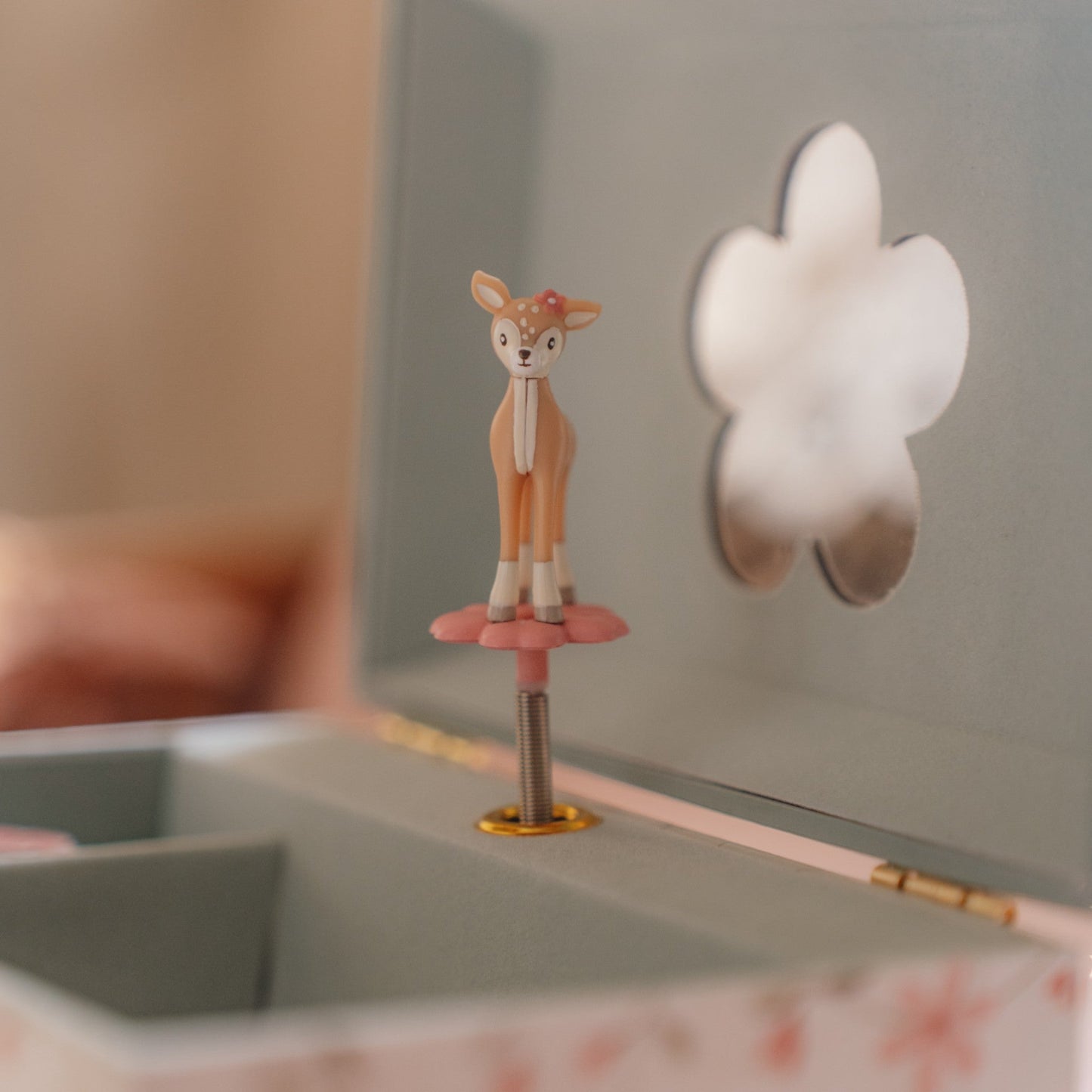 Jewellery box with music – Forest Friends