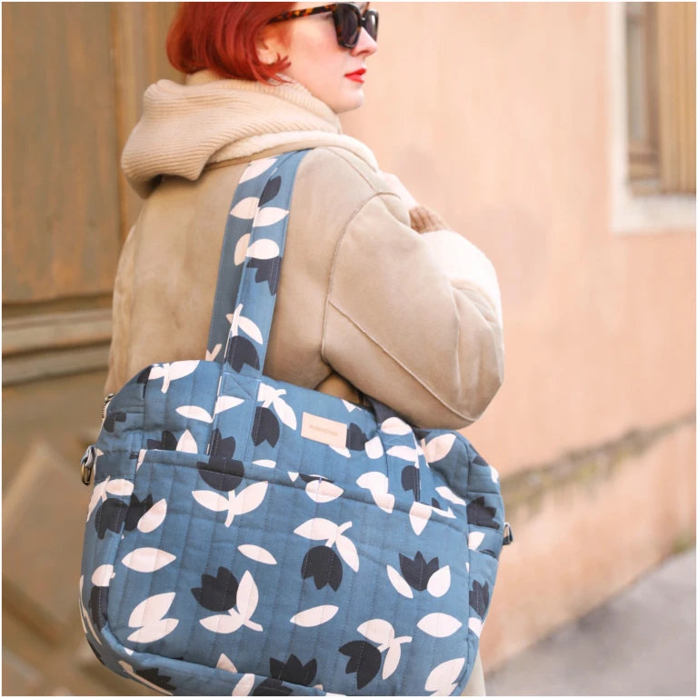 HYDE PARK-Waterproof stroller bag- Blue black tulips