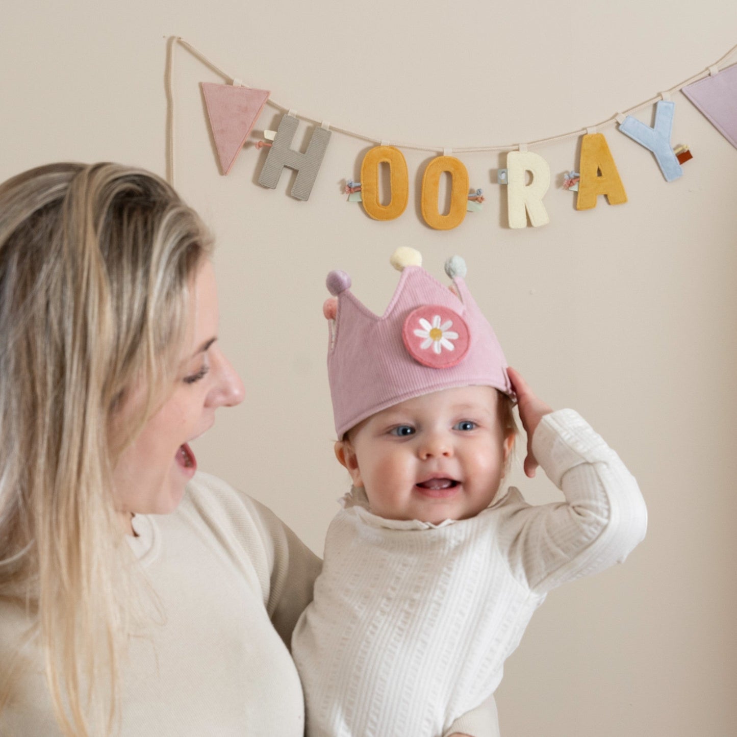 Birthday Crown with Numbers Pink