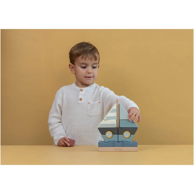 Stacker Sailboat Sailors Bay