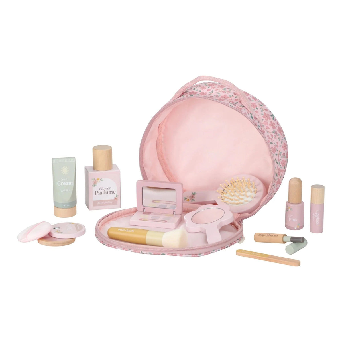 Beauty case with wooden cosmetics