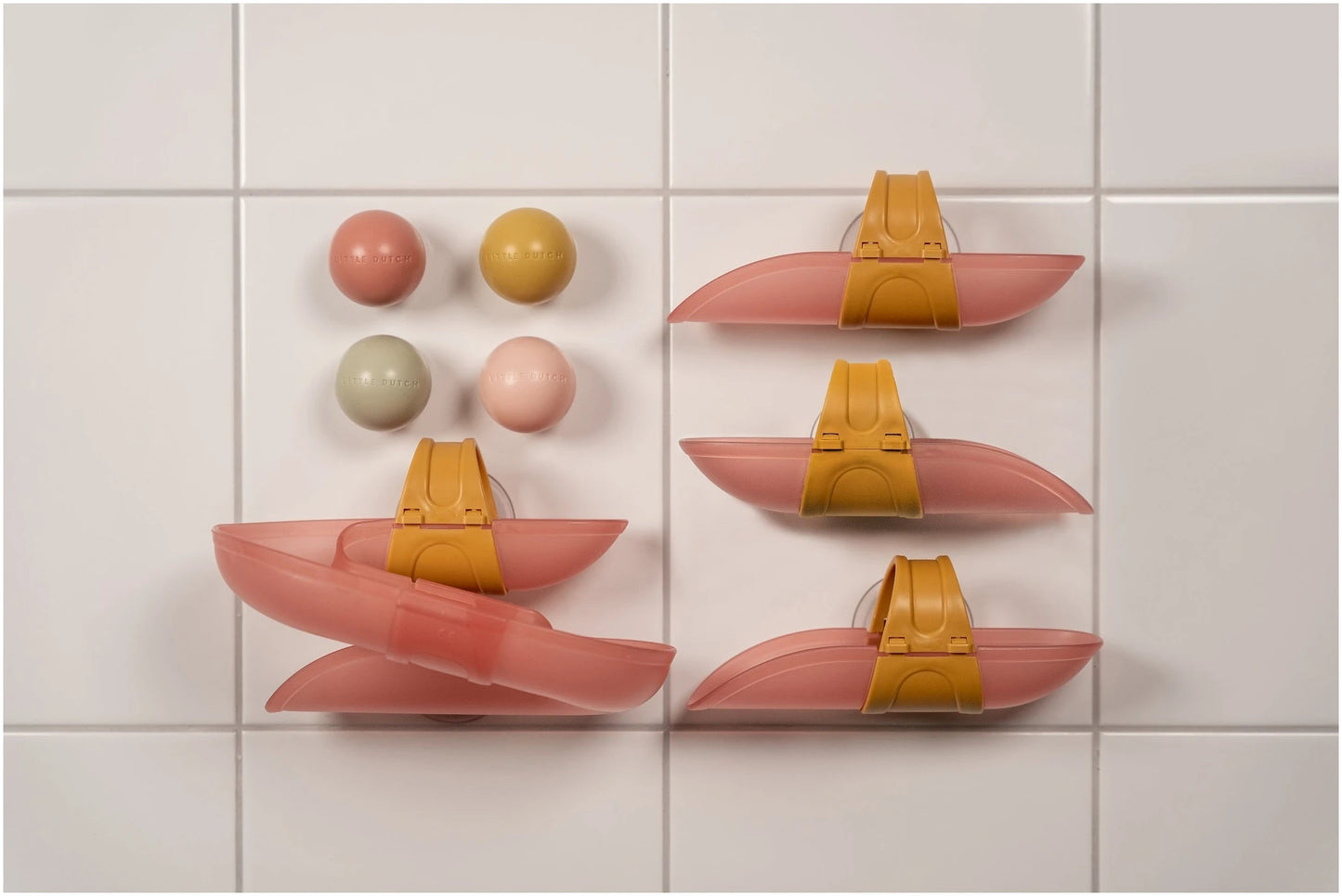 Bathtub ball track Pink