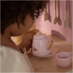 Wooden play kitchen – Pink