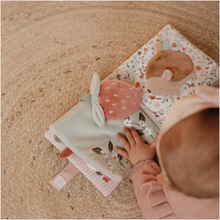 Activity Booklet – Fairy Garden