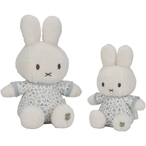 Miffy hug 20 cm Lucky Leaves