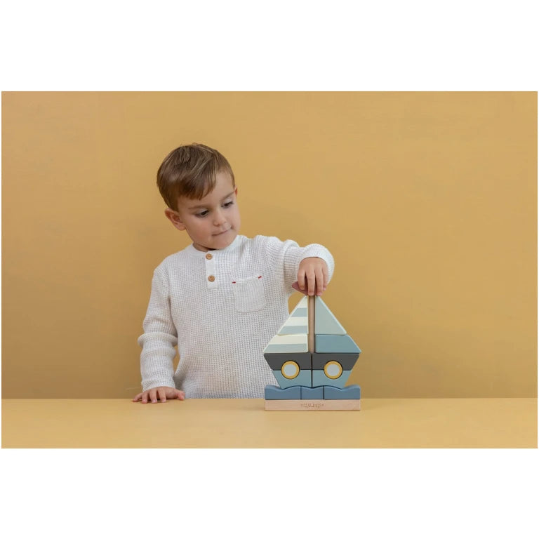 Stacker Sailboat Sailors Bay