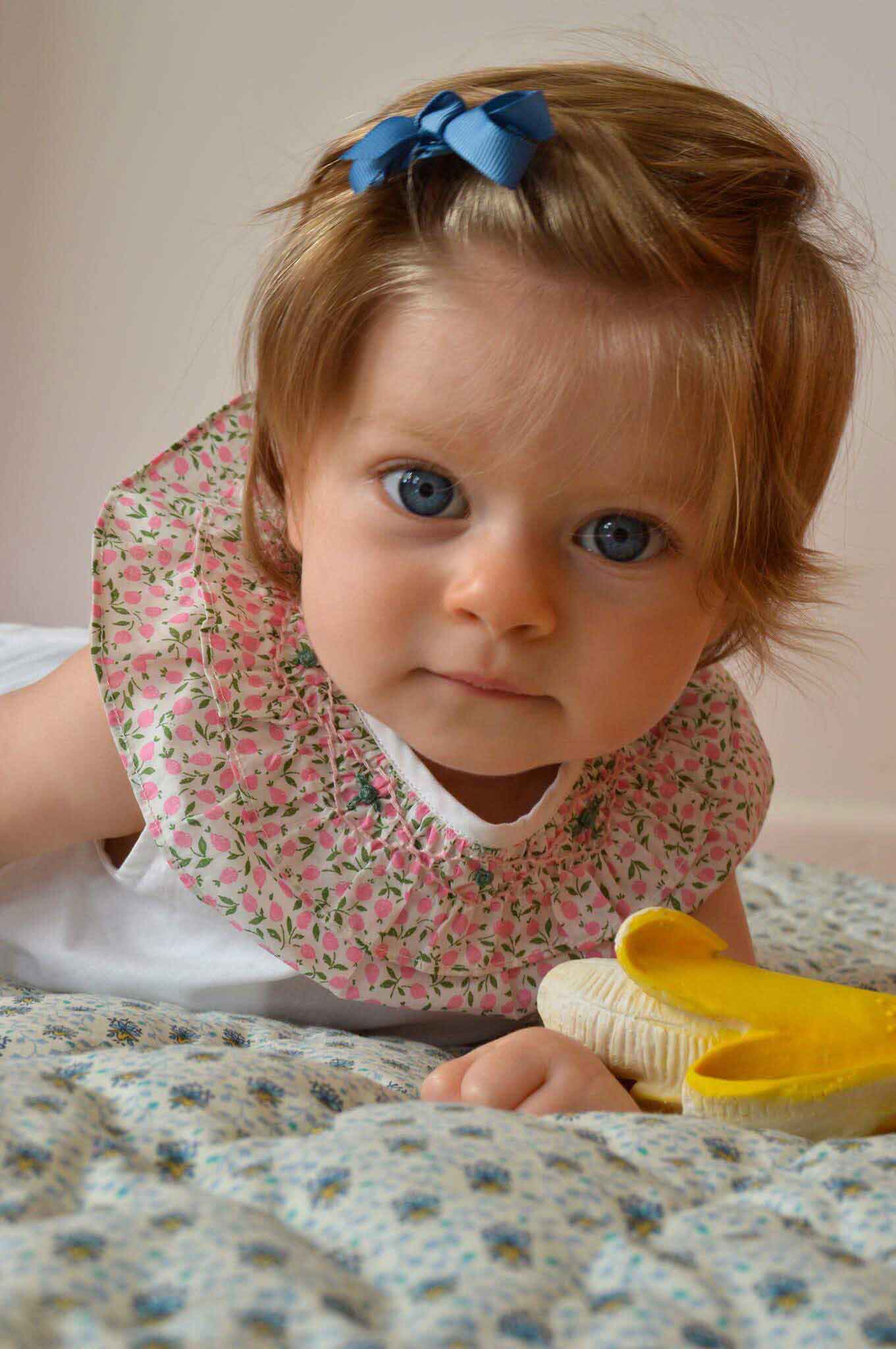 Ana Banana teething toy