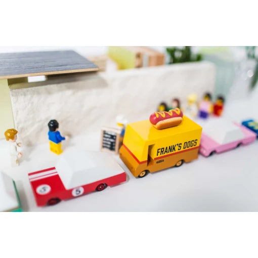 Hot Dog Van –