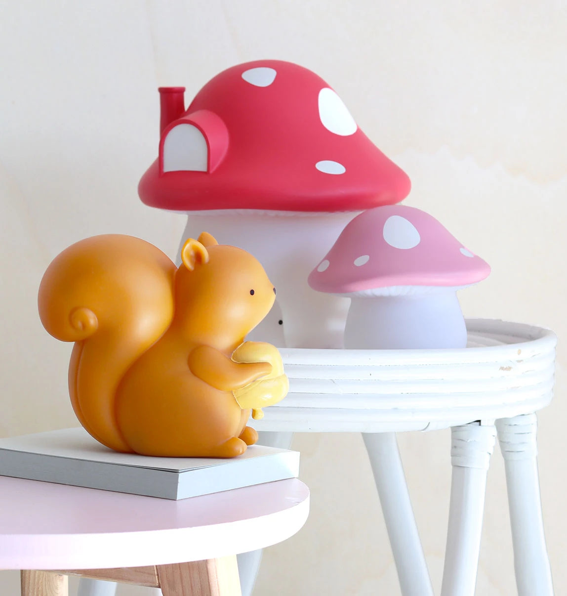 Little light: Squirrel