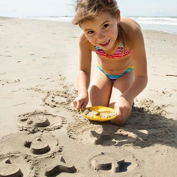 Magic Shapers in 4 colours