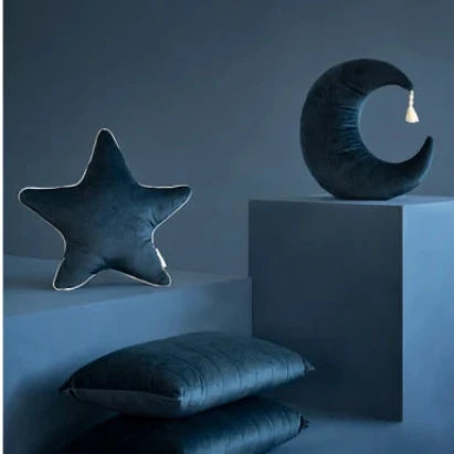 Pierrot cushion • velvet night blue