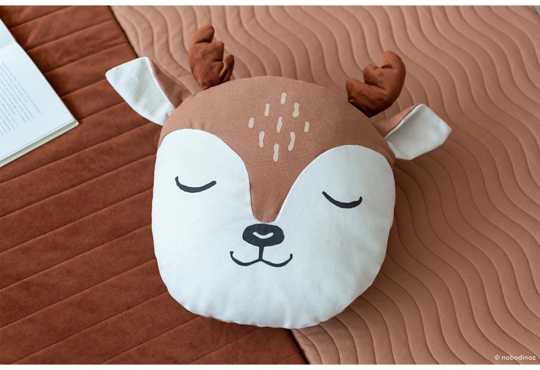 Deer cushion