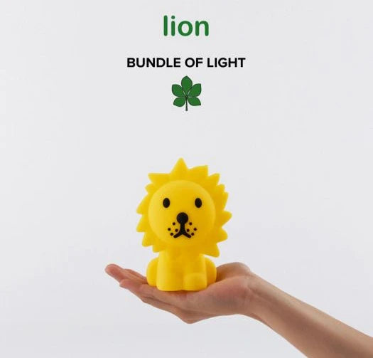 Lion Bundle of Light