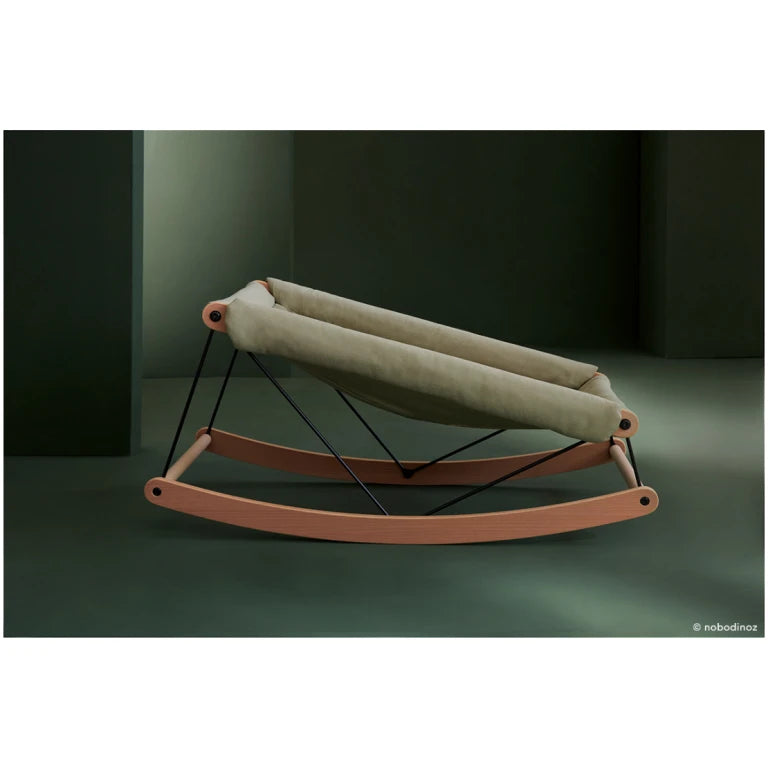 Growing Green baby bouncer • linden green