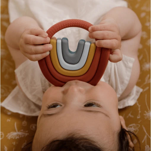 Teething ring rainbow