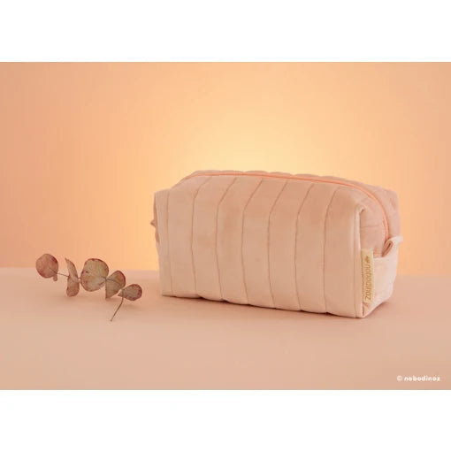Savanna makeup case • velvet bloom pink