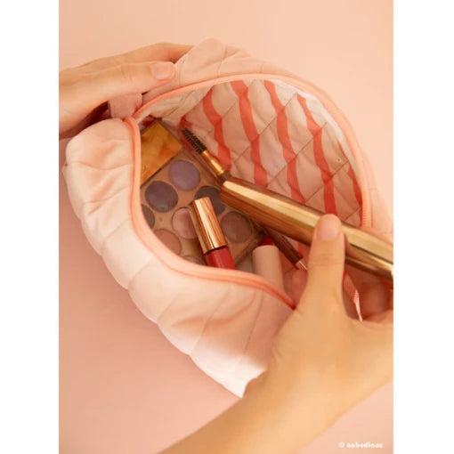 Savanna makeup case • velvet bloom pink