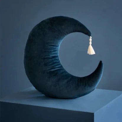 Pierrot cushion • velvet night blue