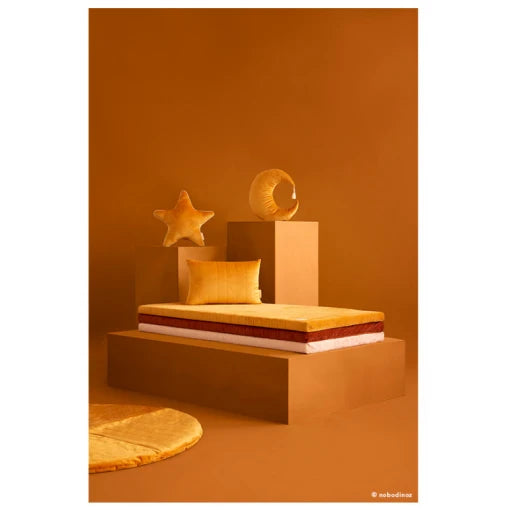 Zanzibar play mattress • velvet farniente yellow