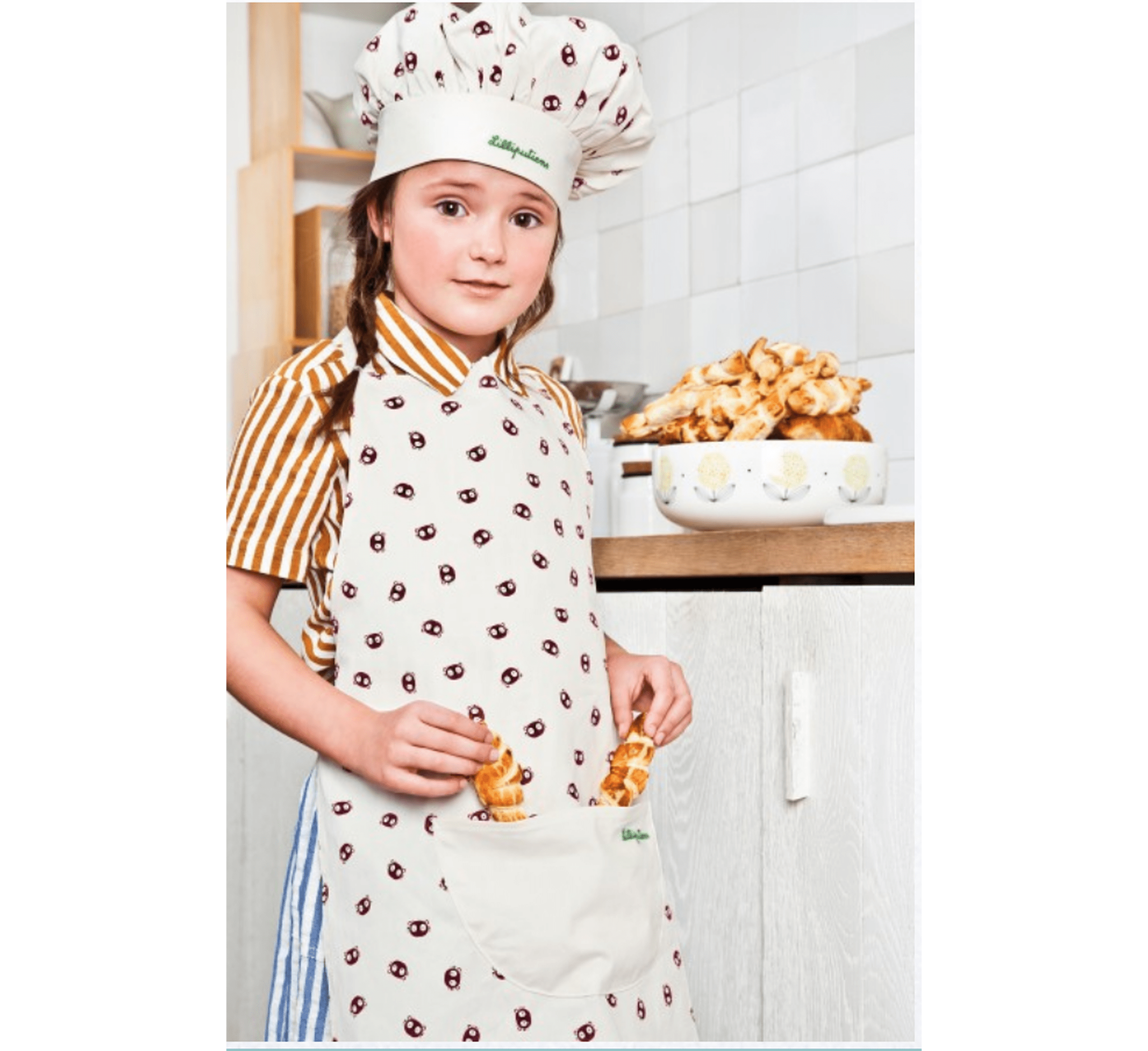 LITTLE CHEF. Georges cooking apron and hat-littlechef-Lilliputiens-jellyfishkids.com.cy